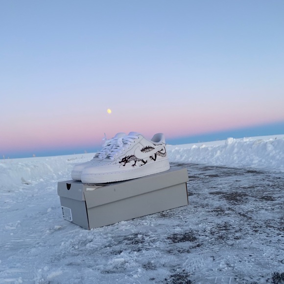 The Great Wave X Dragon Air Force 1 Customs - Picture 5 of 5